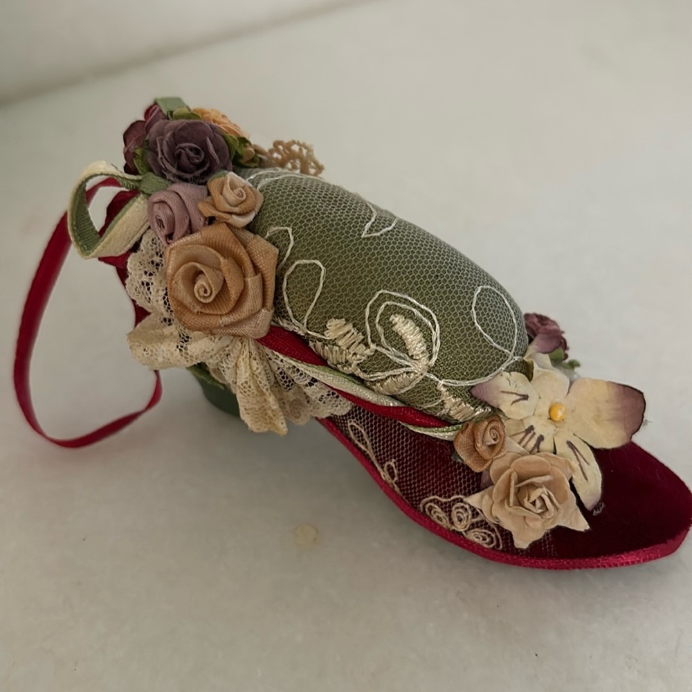 Vintage Pincushion Shoe